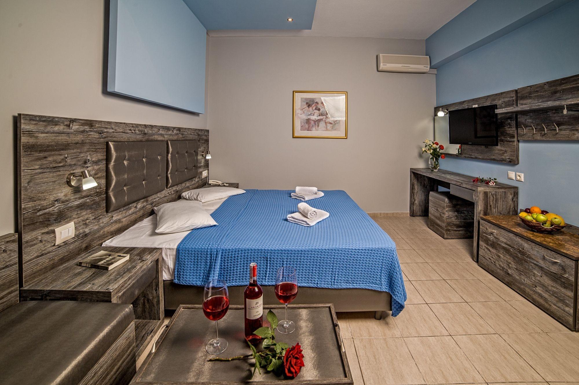 Blue Aegean Hotel & Suites Gouves Exterior foto
