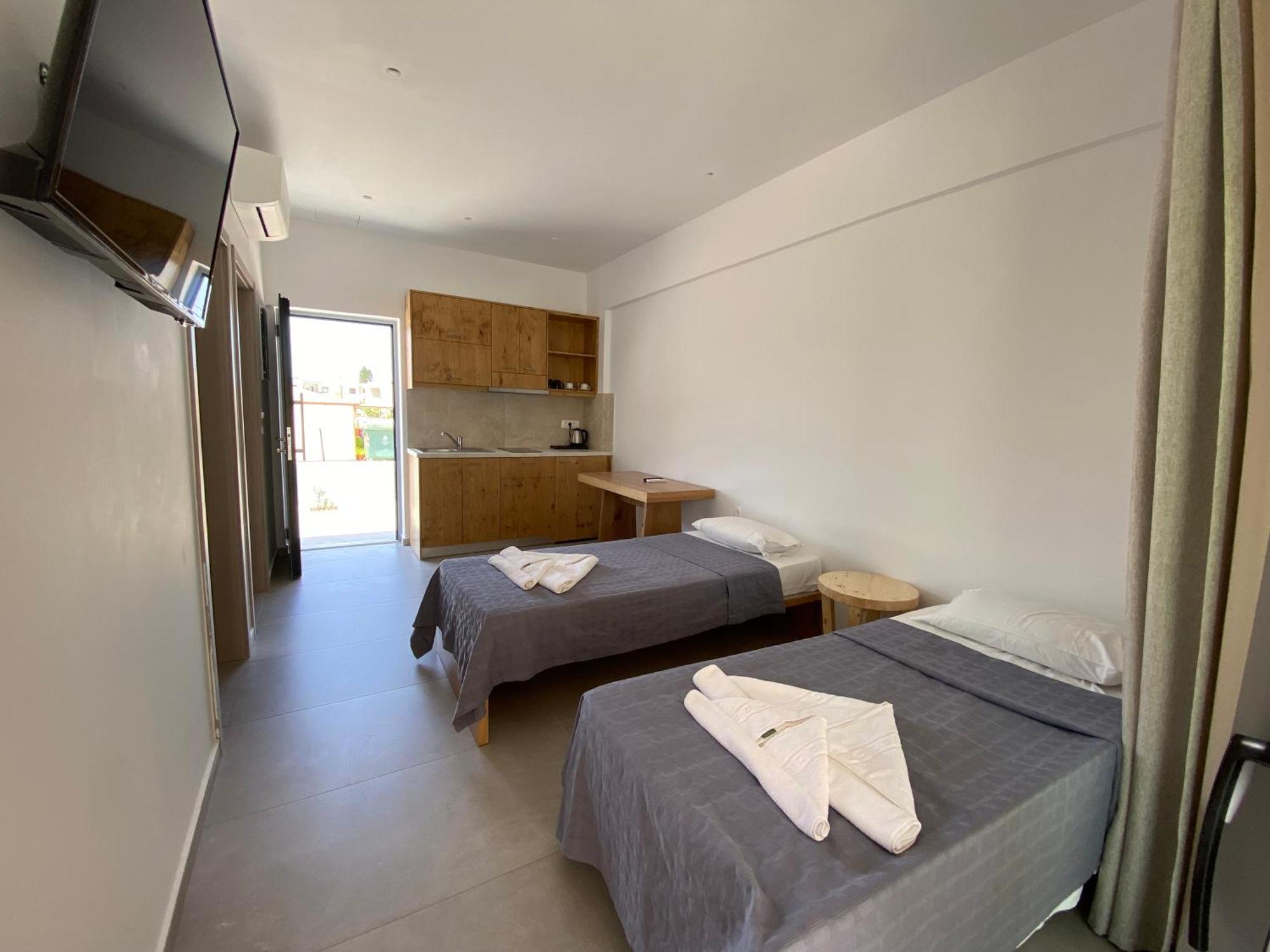 Blue Aegean Hotel & Suites Gouves Exterior foto